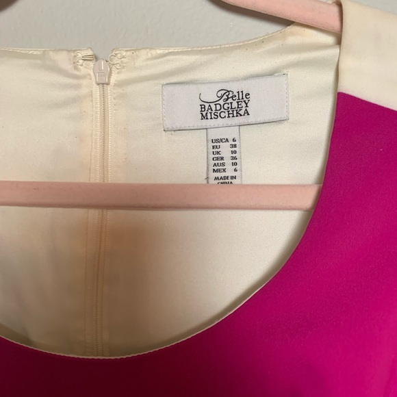 BADGLEY MISCHKA color block fitted pencil dress - Picture 6 of 9